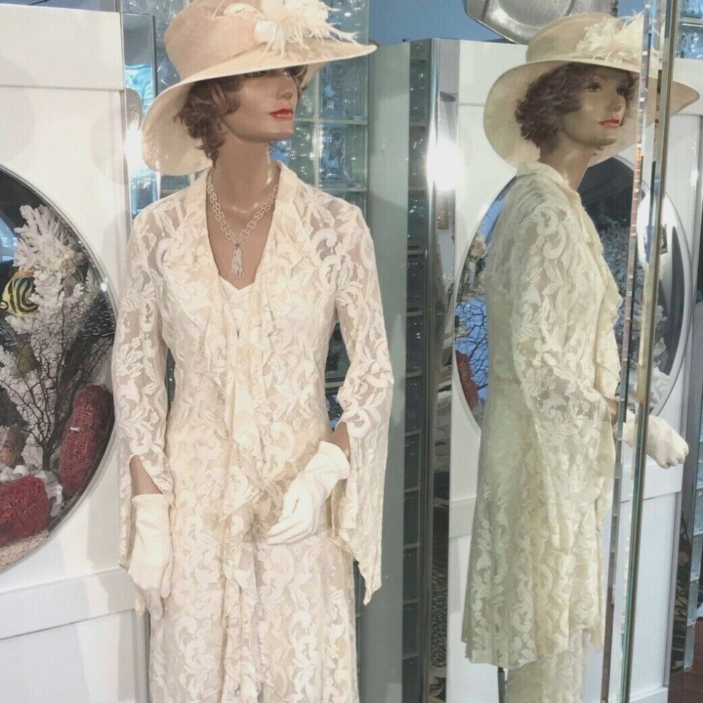 Vintage Bohemian Ivory Lace Duster Tunic Pant Suit 3 Piece